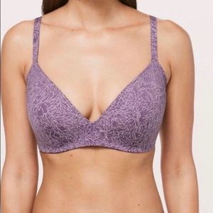 Lululemon Take Shape Bra - 34B - like new